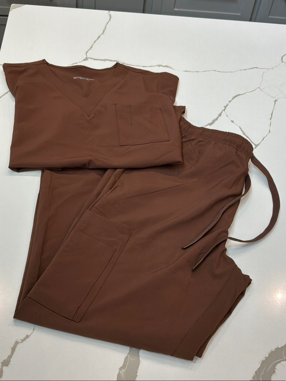 Cozy Fit Small Set Brown V-Neck Scrub Top & Drawstring Pants Set